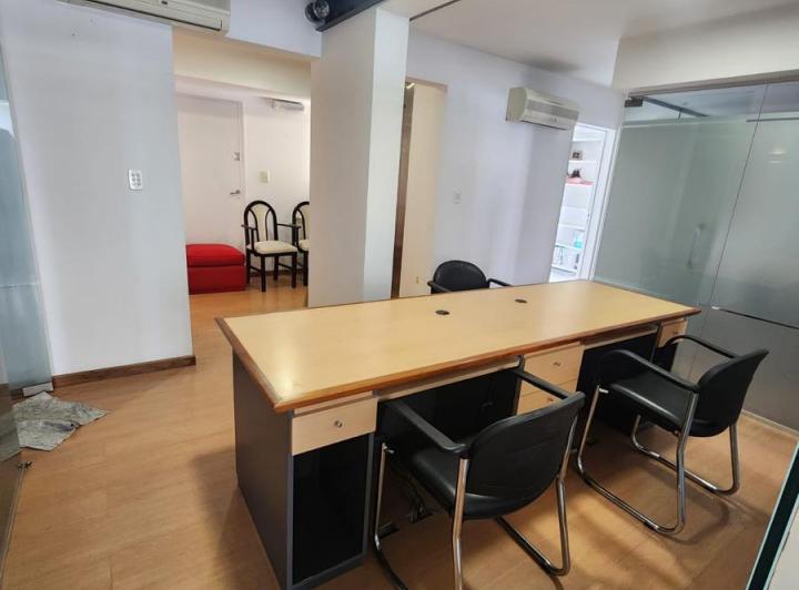 Oficina comercial · 110m² · 7 Ambientes