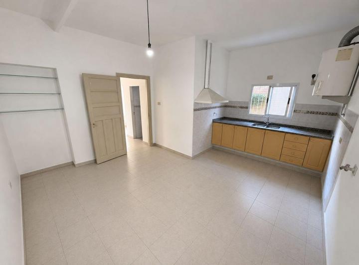 PH · 156m² · 4 Ambientes · 1 Cochera