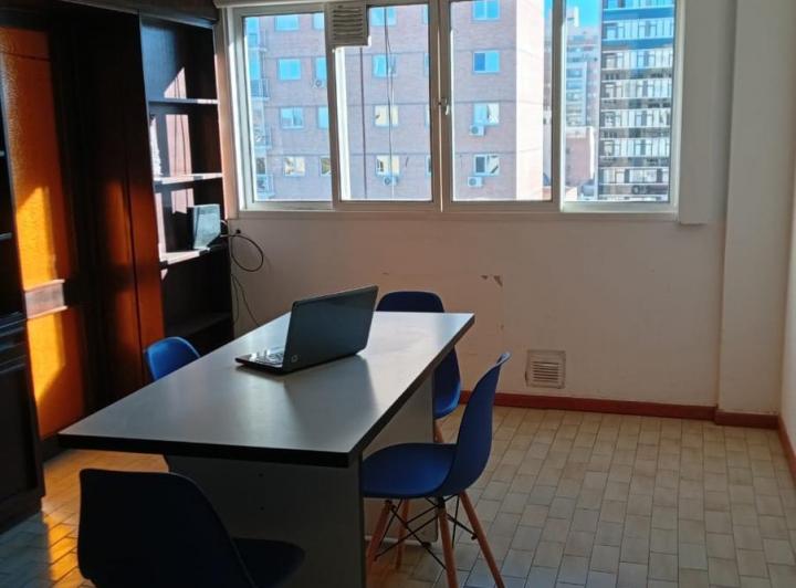 Oficina comercial · 85m² · 5 Ambientes