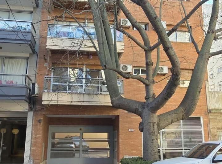 Departamento · 50m² · 2 Ambientes · 1 Cochera