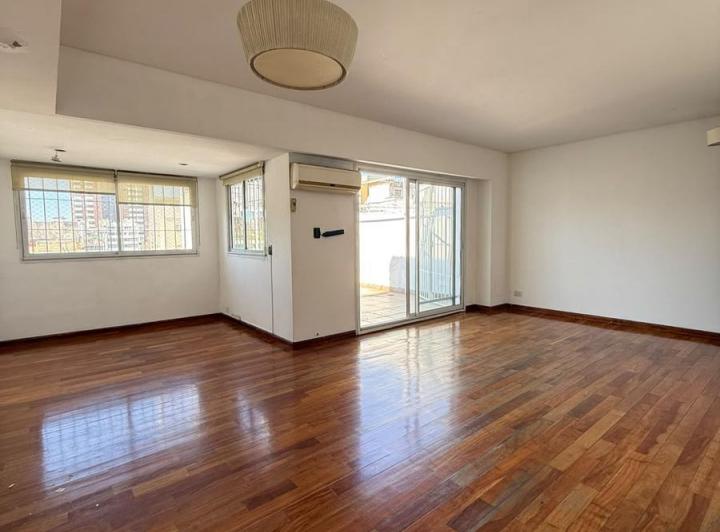 Departamento · 135m² · 6 Ambientes · 1 Cochera