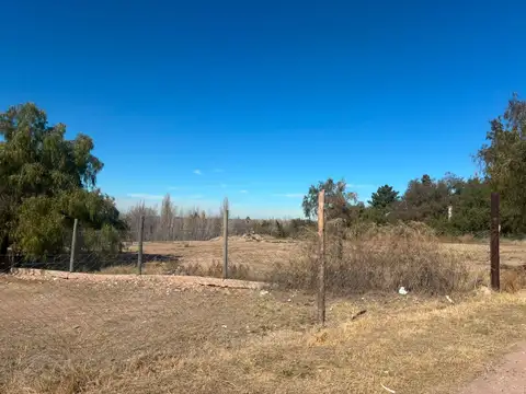 Terreno en venta vistalba luján de cuy0