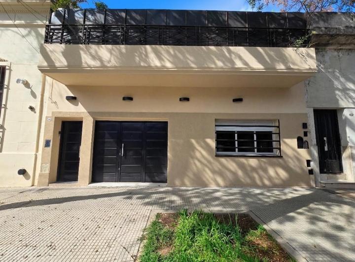 Casa · 132m² · 4 Ambientes · 1 Cochera