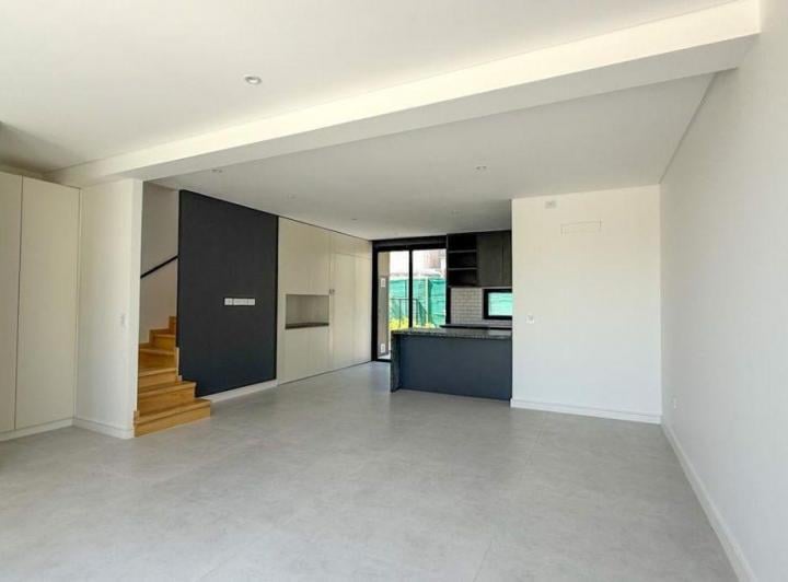 Casa · 164m² · 4 Ambientes · 1 Cochera