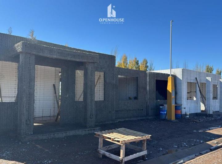 Casa · 85m² · 2 Dormitorios · 1 Cochera