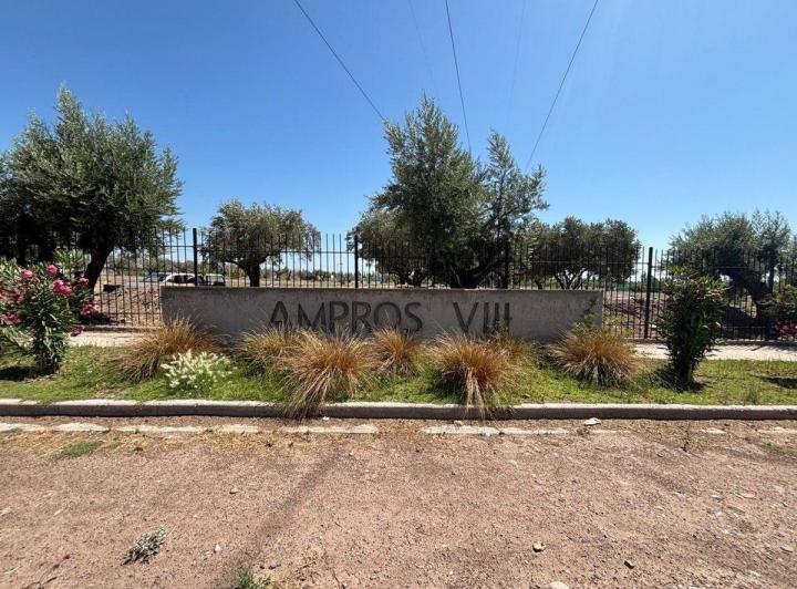 Terreno · 300m²