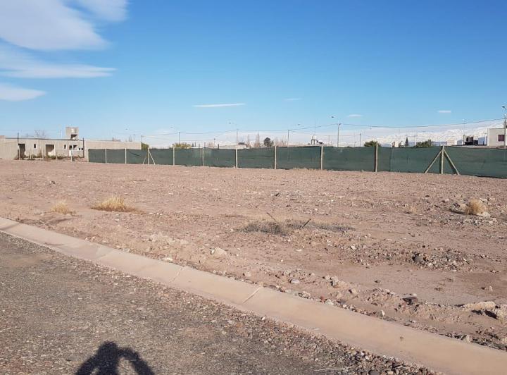 Terreno · 300m²