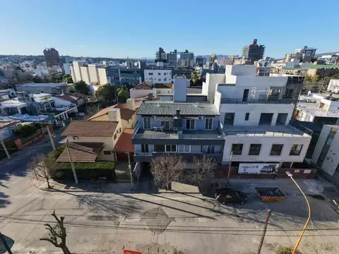 Venta de dpto un dorm y cochera centro carlos paz