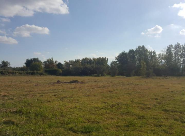Terreno · 569m²