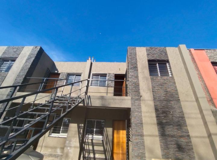 Departamento · 60m² · 3 Ambientes · 1 Cochera