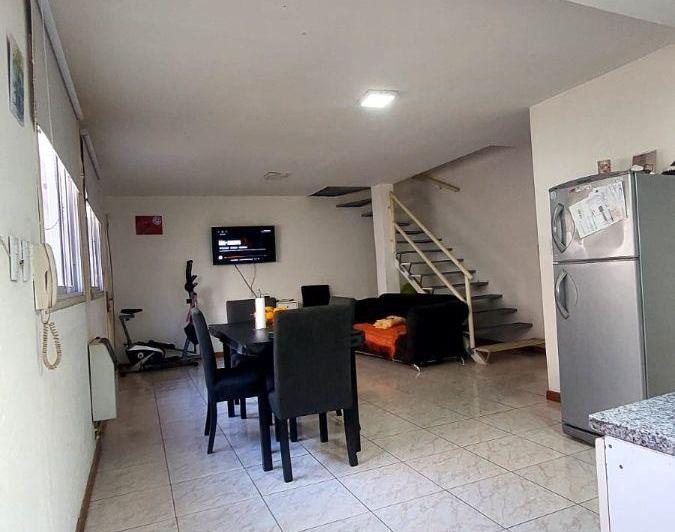 Departamento · 55m² · 7 Ambientes · 1 Cochera