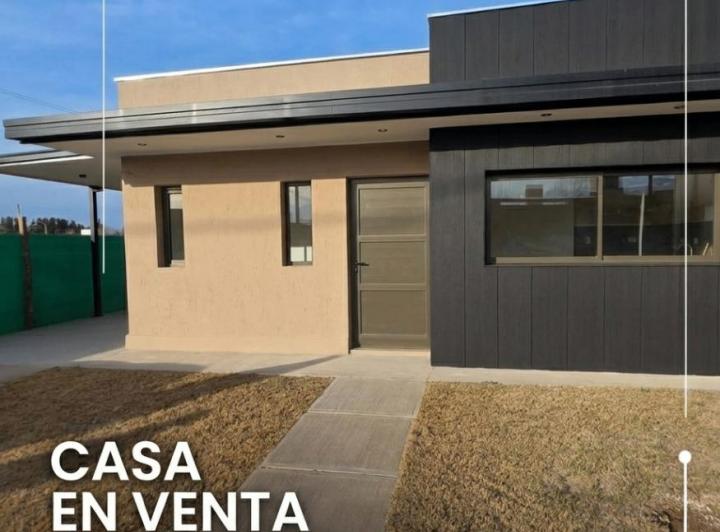 Casa · 95m² · 3 Ambientes · 1 Cochera