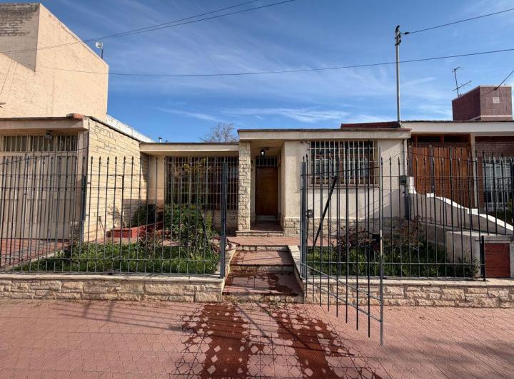 Casa · 123m² · 5 Ambientes