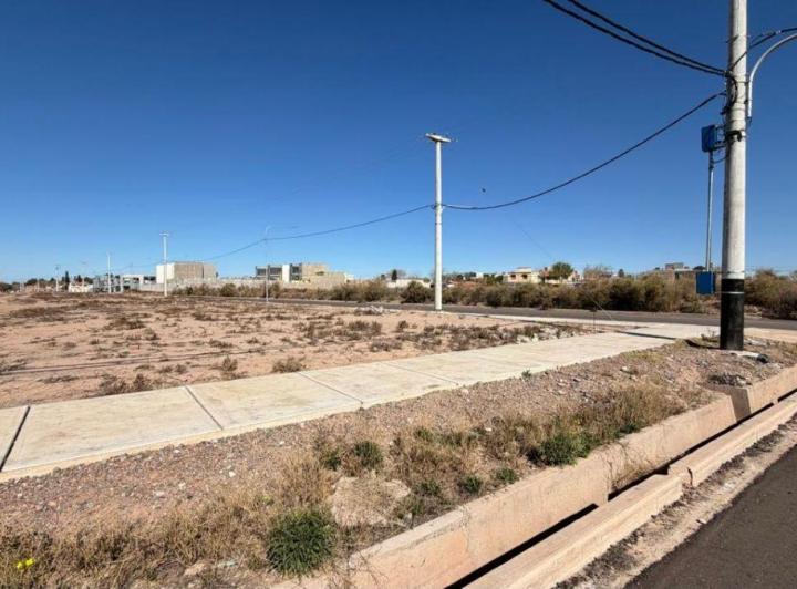 Terreno · 275m²