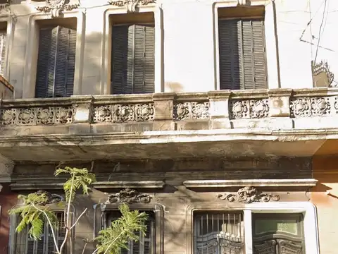 Casa en planta alta - frances - instituciones