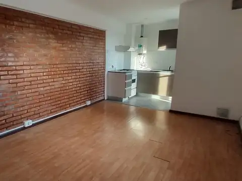 Alquiler de monoambiente zona fcultades