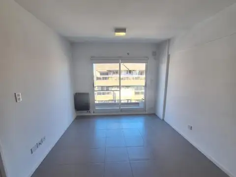 Monoambiente zeballos 628 con balcon