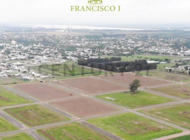 Terreno · 314m²