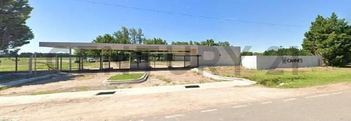 Terreno · 661m²