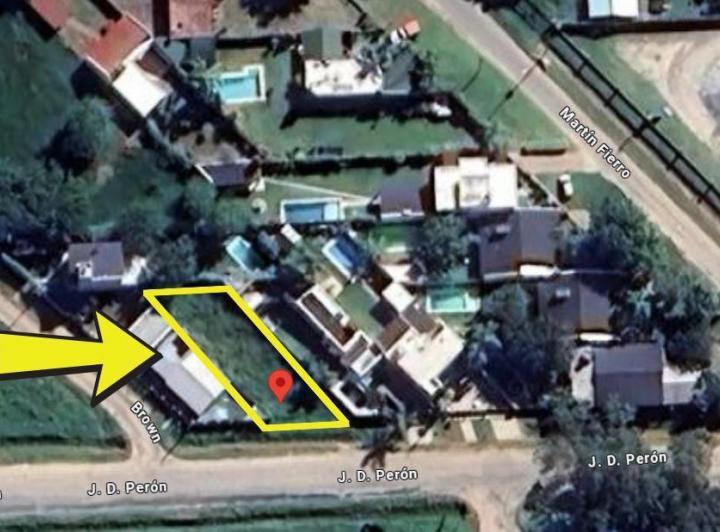 Terreno · 301m²
