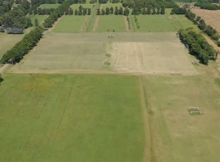 Terreno · 600m²