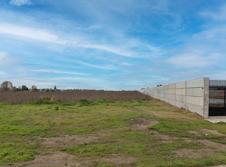 Terreno · 52814m²