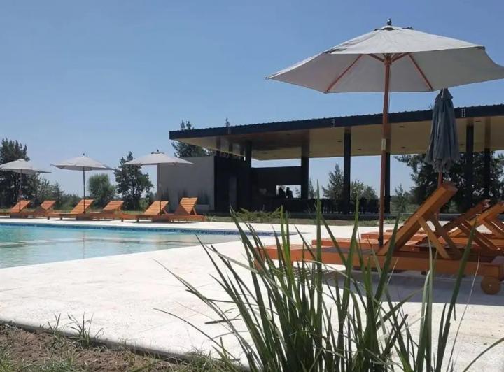 Terreno · 300m²