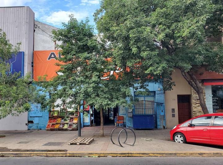 Terreno · 382m²