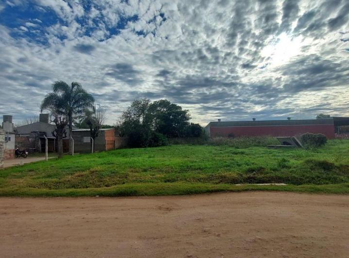Terreno · 407m²