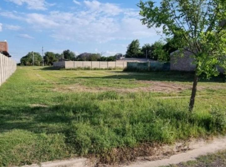 Terreno · 400m²