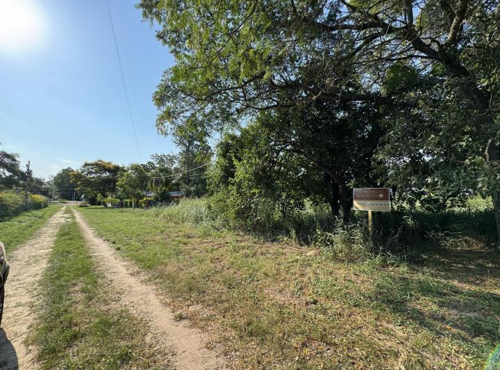 Terreno · 403m²