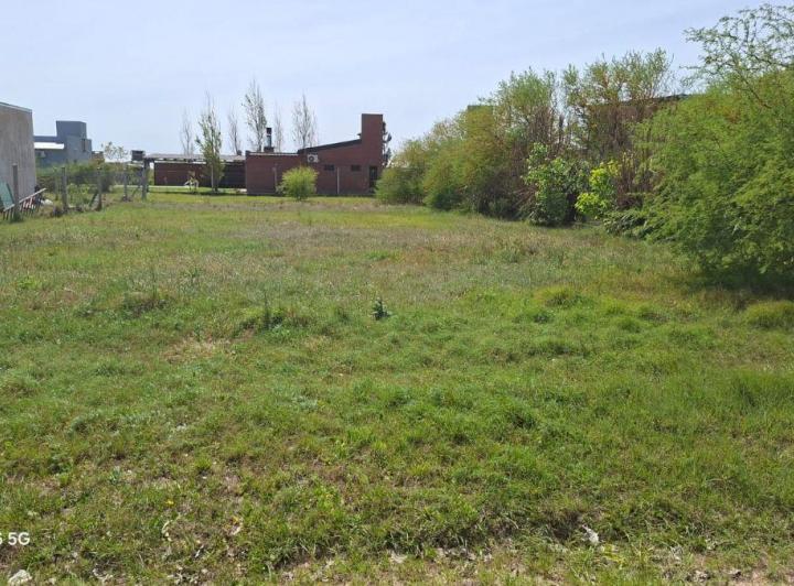 Terreno · 457m²