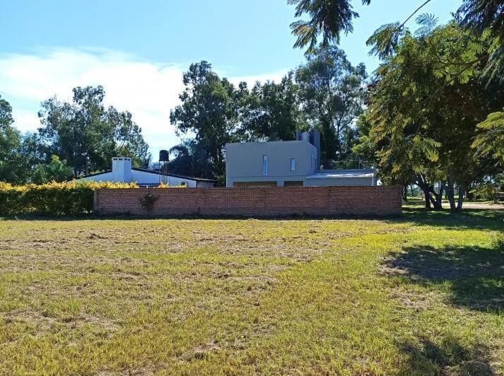 Terreno · 600m²