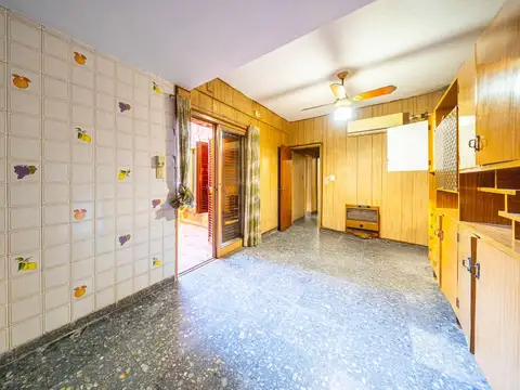 Venta casa de pasillo 1 dormito refineria no ph