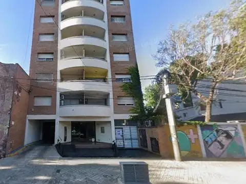 Catamarca al 3100 venta de cochera en rosario