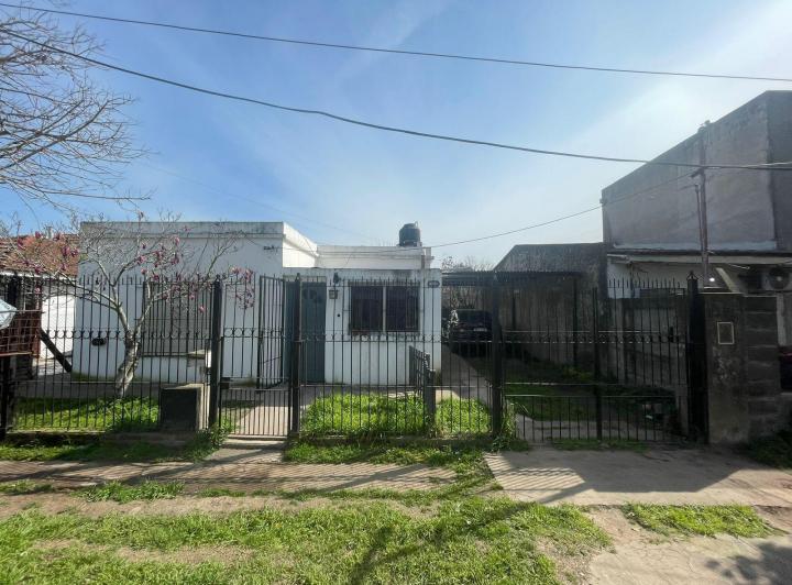 Casa · 100m² · 4 Ambientes