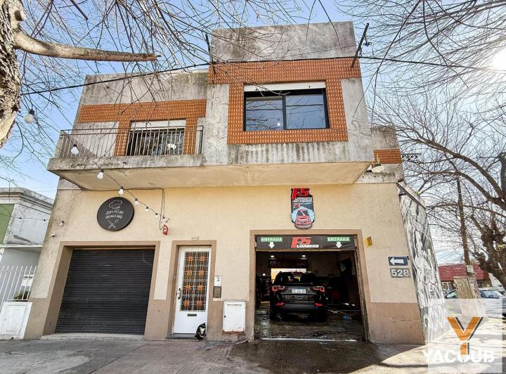 Casa · 157m² · 3 Ambientes · 1 Cochera