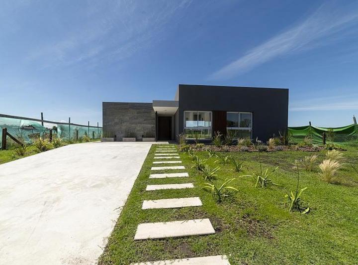 Casa · 193m² · 4 Ambientes · 1 Cochera