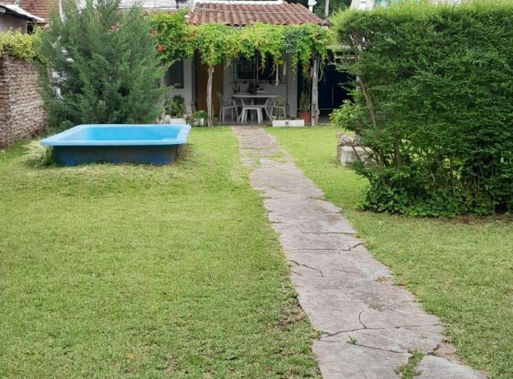 Casa · 100m² · 4 Ambientes · 1 Cochera