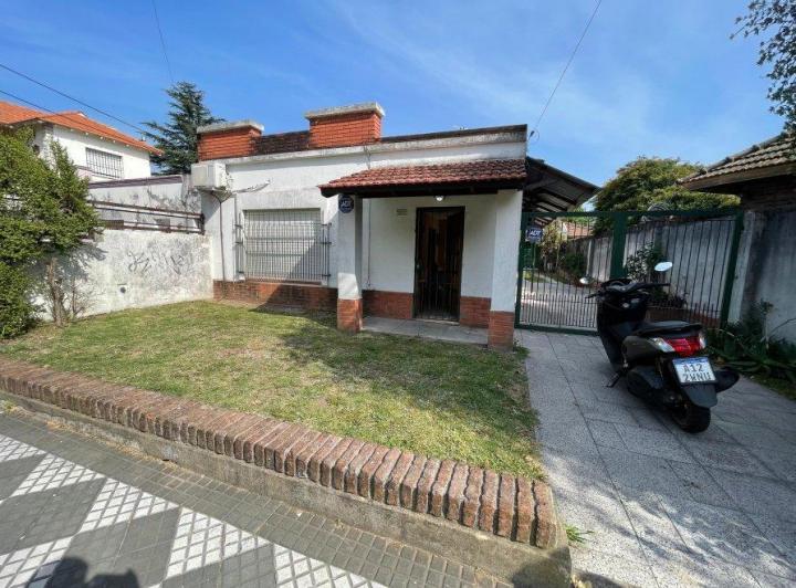 Casa · 250m² · 5 Ambientes · 1 Cochera