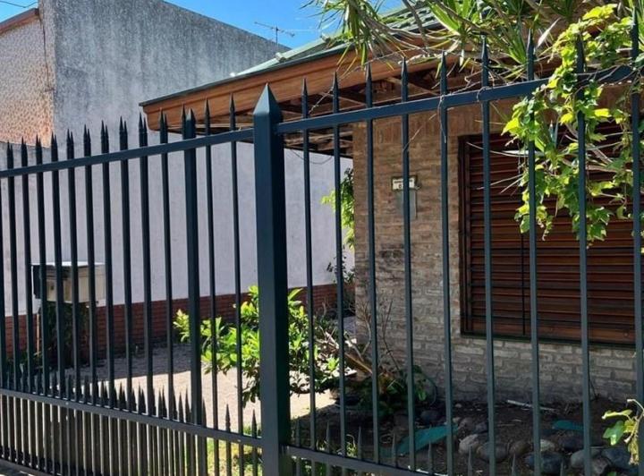 Casa · 150m² · 4 Ambientes · 2 Cocheras