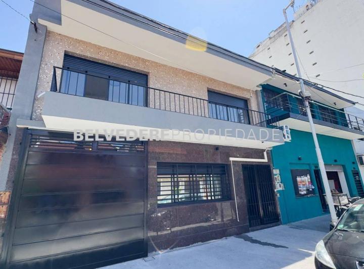 Casa · 481m² · 4 Ambientes · 7 Cocheras