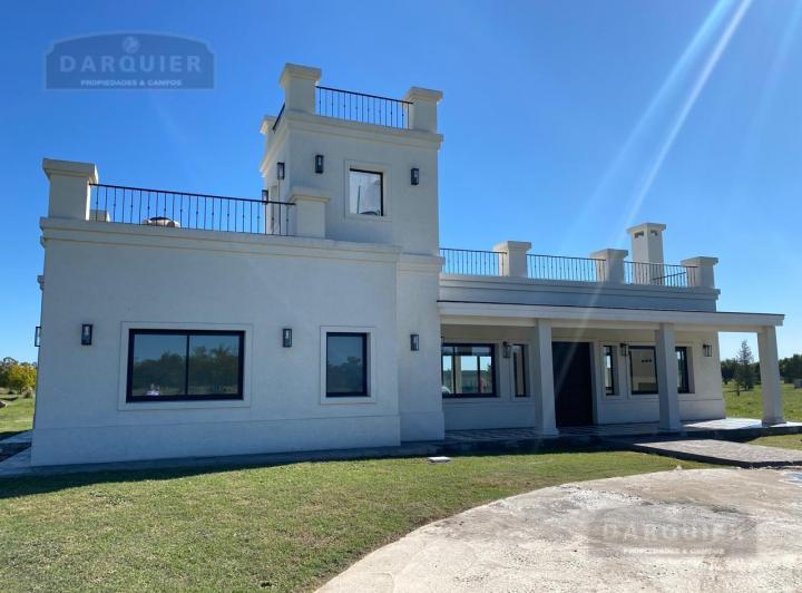 Casa · 160m² · 3 Dormitorios