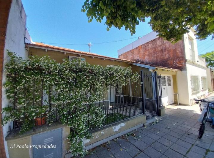 Casa · 146m² · 4 Ambientes · 1 Cochera