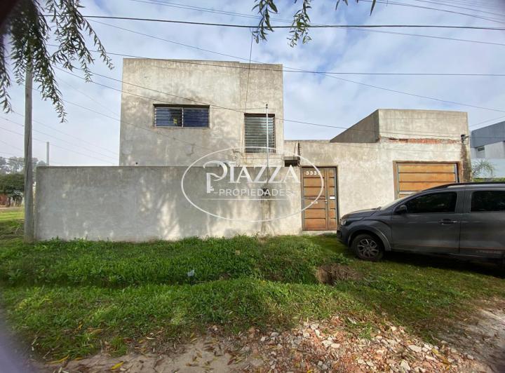 Casa · 171m² · 5 Ambientes · 3 Cocheras