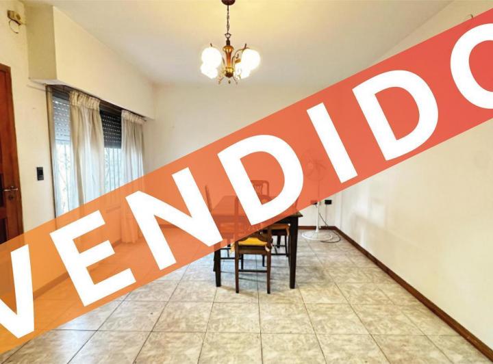 Casa · 150m² · 2 Ambientes · 1 Cochera