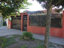 Casa · 180m² · 3 Ambientes · 1 Cochera
