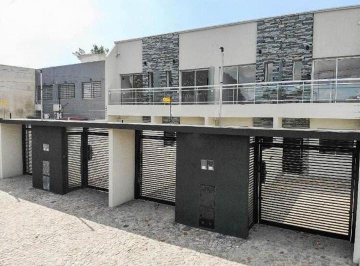 Casa · 84ha · 3 Ambientes · 1 Cochera