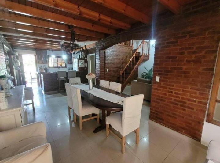 Casa · 206m² · 4 Ambientes