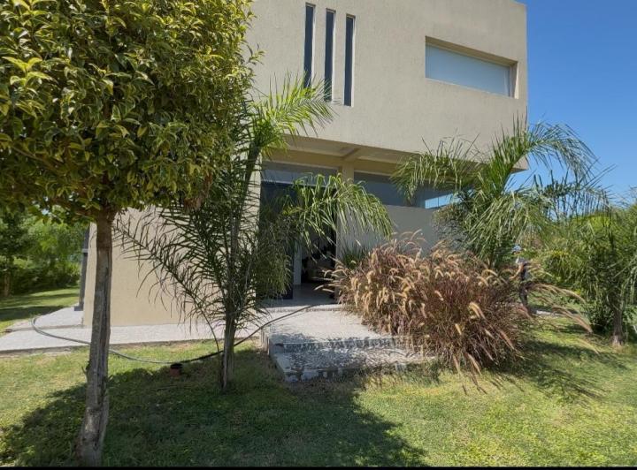 Casa · 170m² · 6 Ambientes